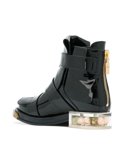 buckle fastening boots