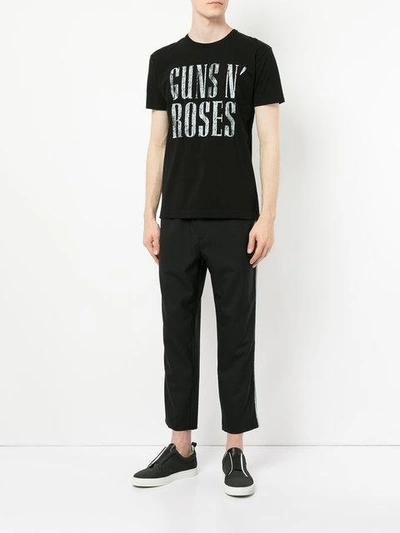 Shop Roar Guns N' Roses T-shirt