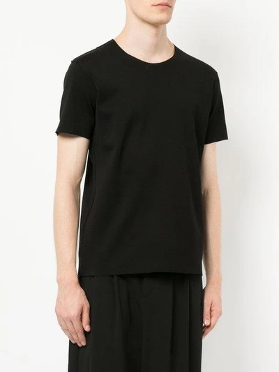 basic plain T-shirt