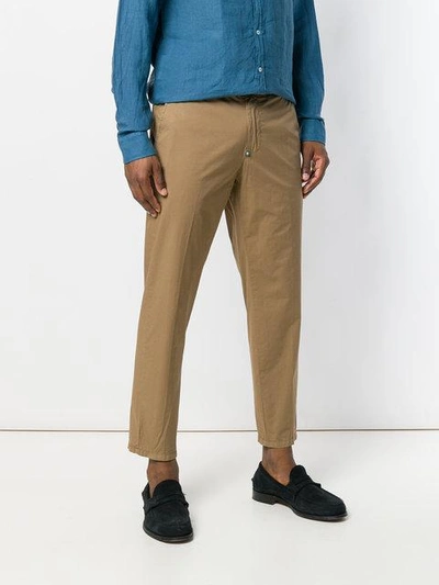 elasticated waistband trousers