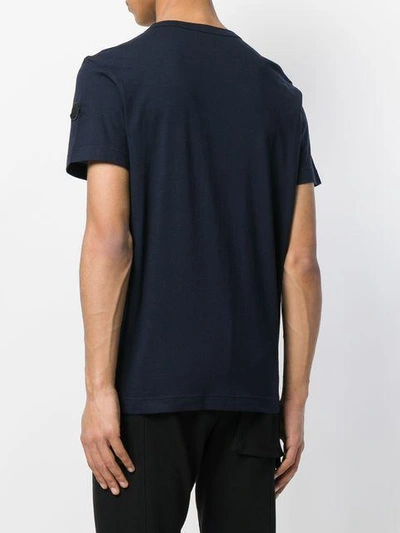 Shop Moncler T-shirt Mit Gestreifter Brusttasche - Blau