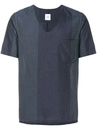Shop Tss Pocket V-neck T-shirt In Navy