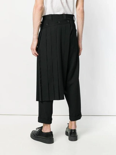 Shop Yohji Yamamoto Pleated-panel Cropped Trousers - Black