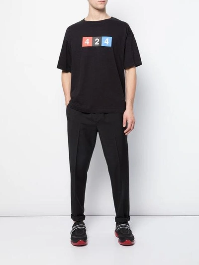 Shop 424 T-shirt In Black