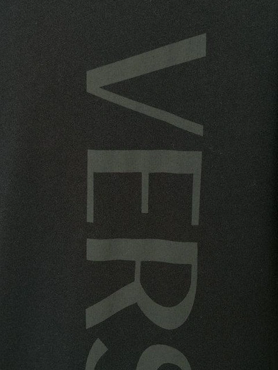 logo运动T恤
