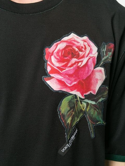 玫瑰贴花T恤