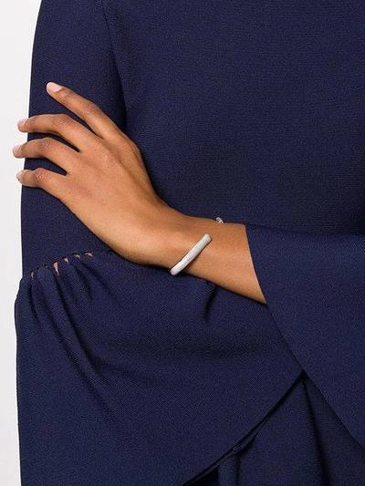 Shop Charlotte Valkeniers Zero Bangle Bracelet - Metallic