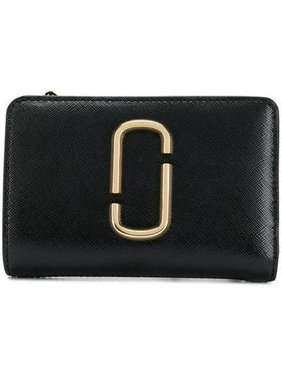 Shop Marc Jacobs Snapshot Compact Wallet In Black