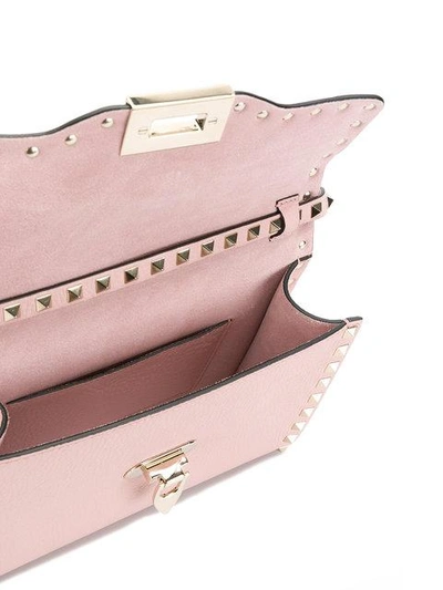 Shop Valentino Garavani 'rockstud' Umhängetasche In Pink