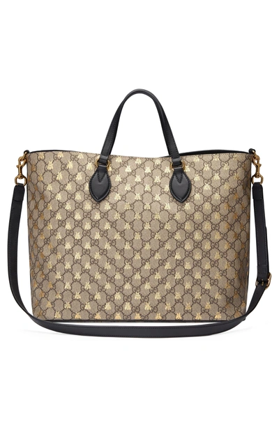 Shop Gucci Bee Gg Supreme Canvas Tote - Beige In Beige Ebony Oro/ Nero