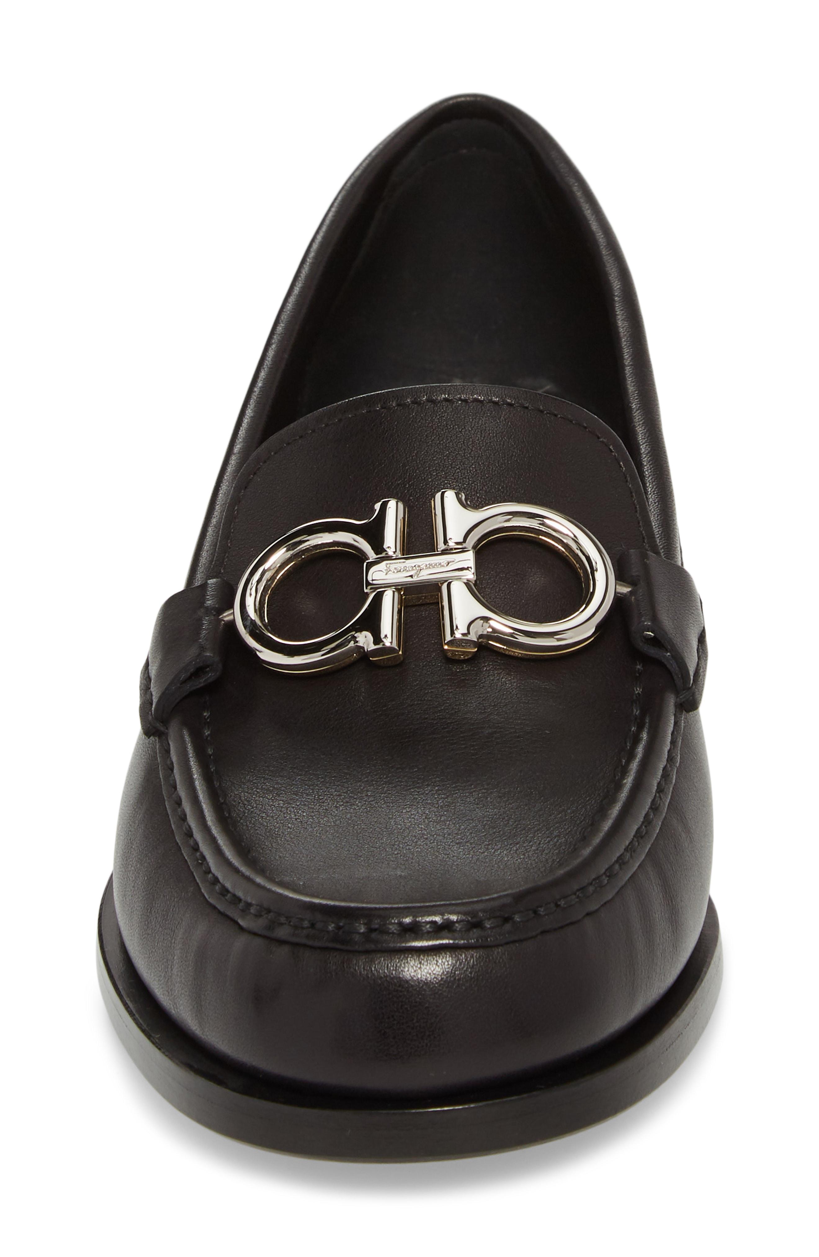 salvatore ferragamo dsw