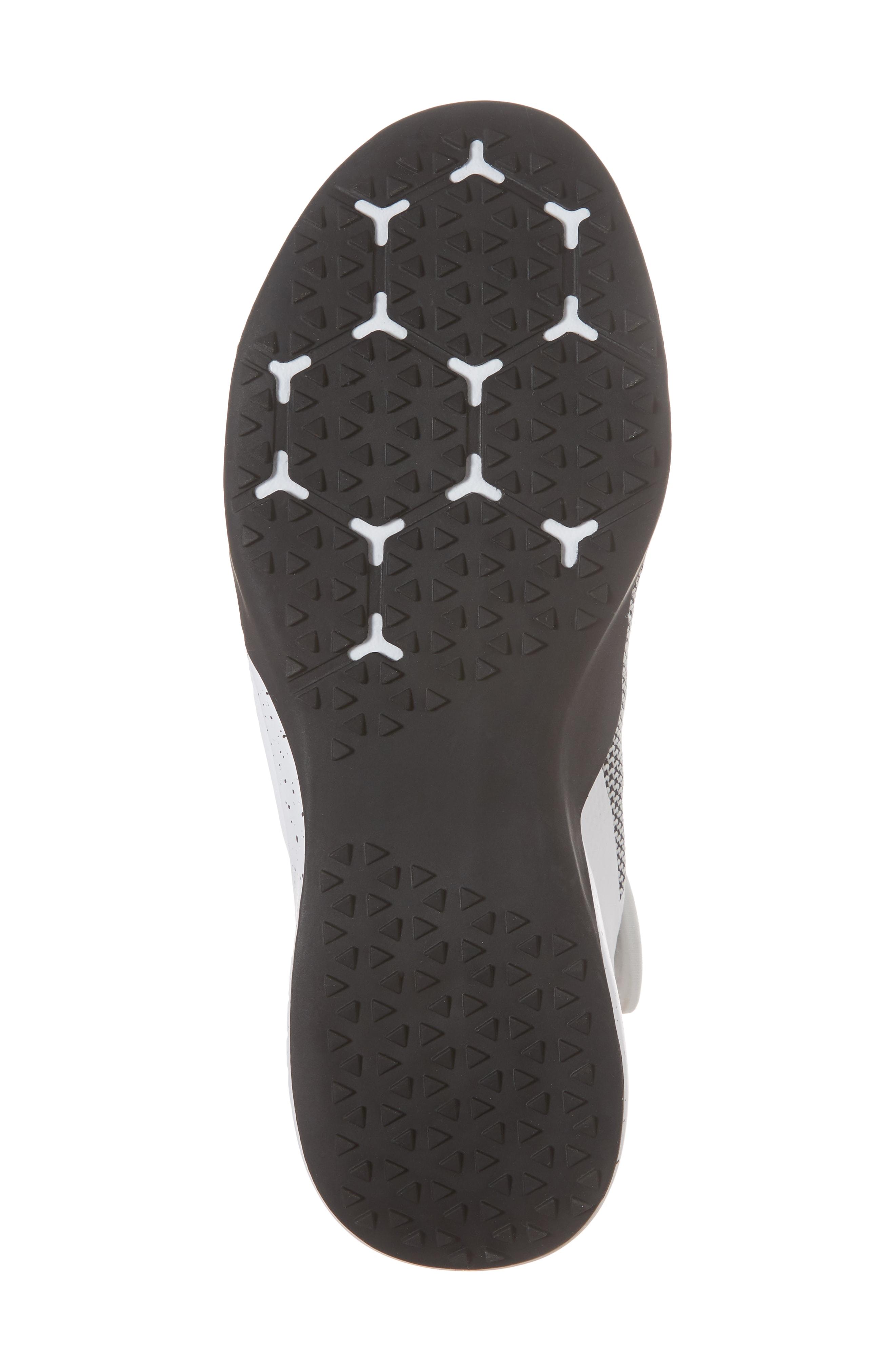 nikelab air zoom strong 2 training shoe