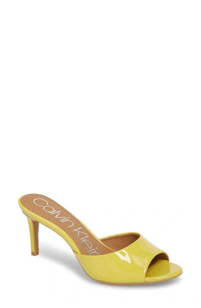 Calvin Klein Luc Mule In Limonata Patent | ModeSens