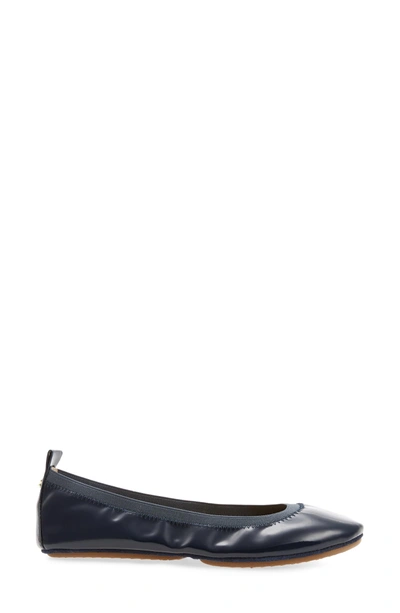 Shop Yosi Samra Samara Foldable Ballet Flat In Deep Navy Patent Leather