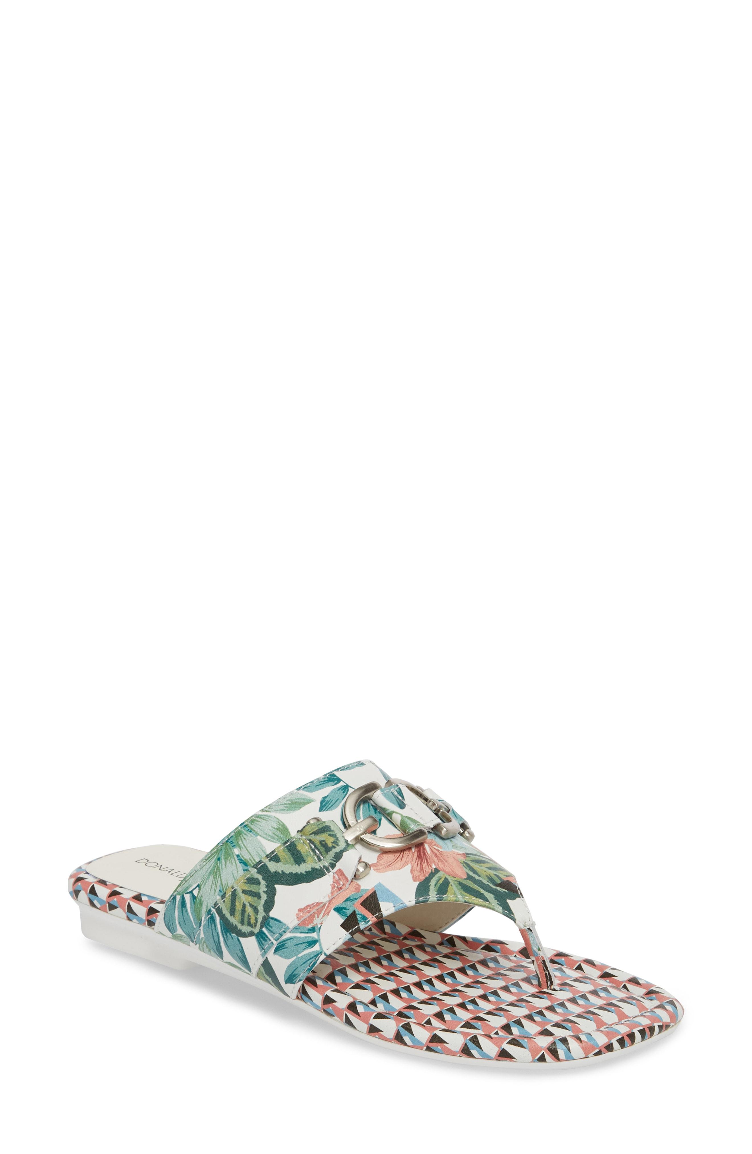 donald pliner kent sandal