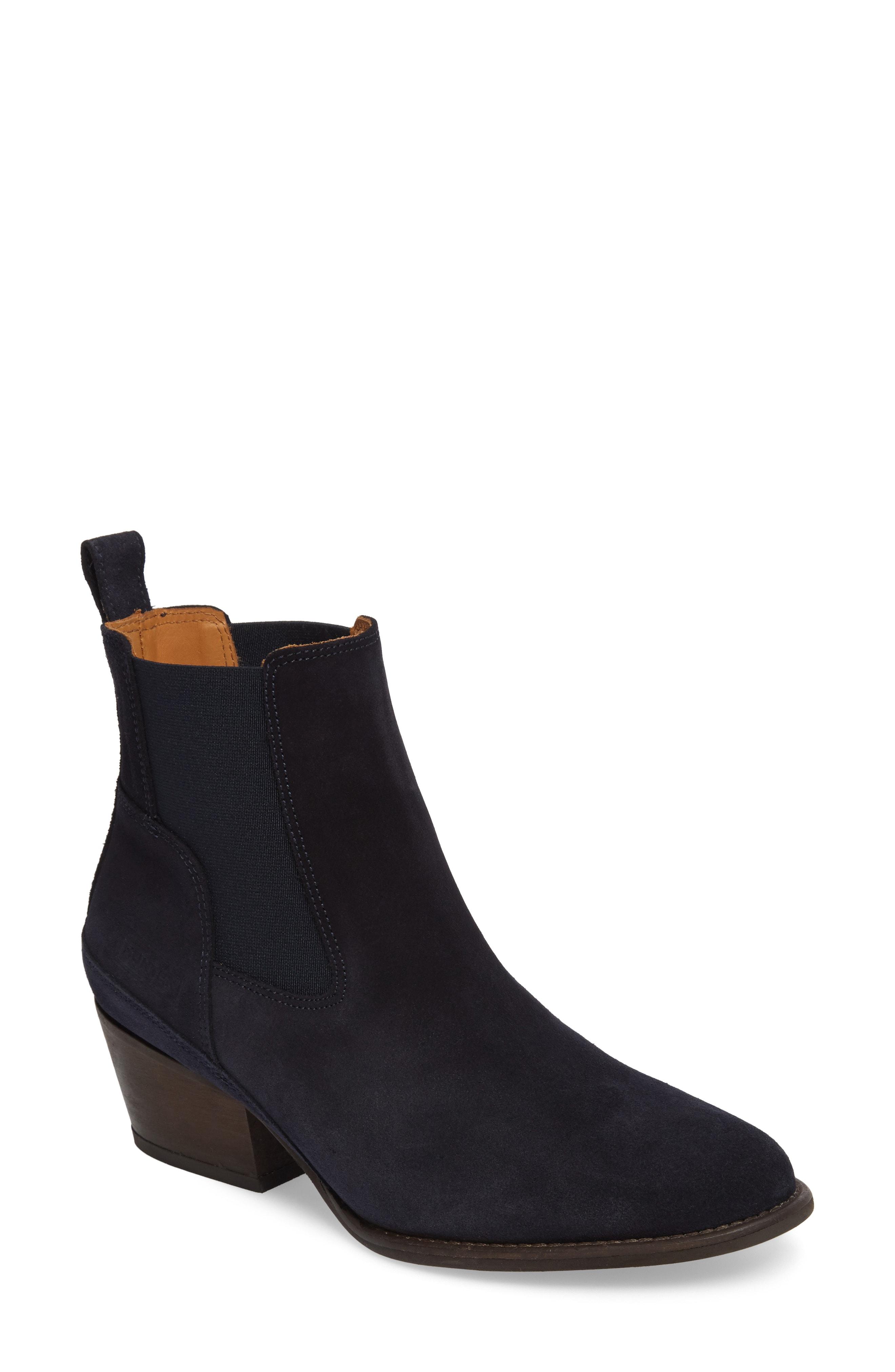 hunter chunky heel boots