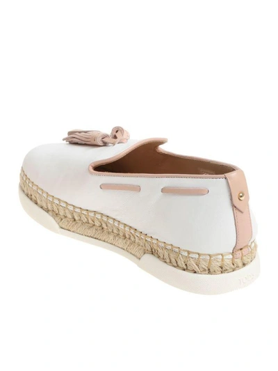 Shop Tod's Tassel Detailed Loafers In White-pink