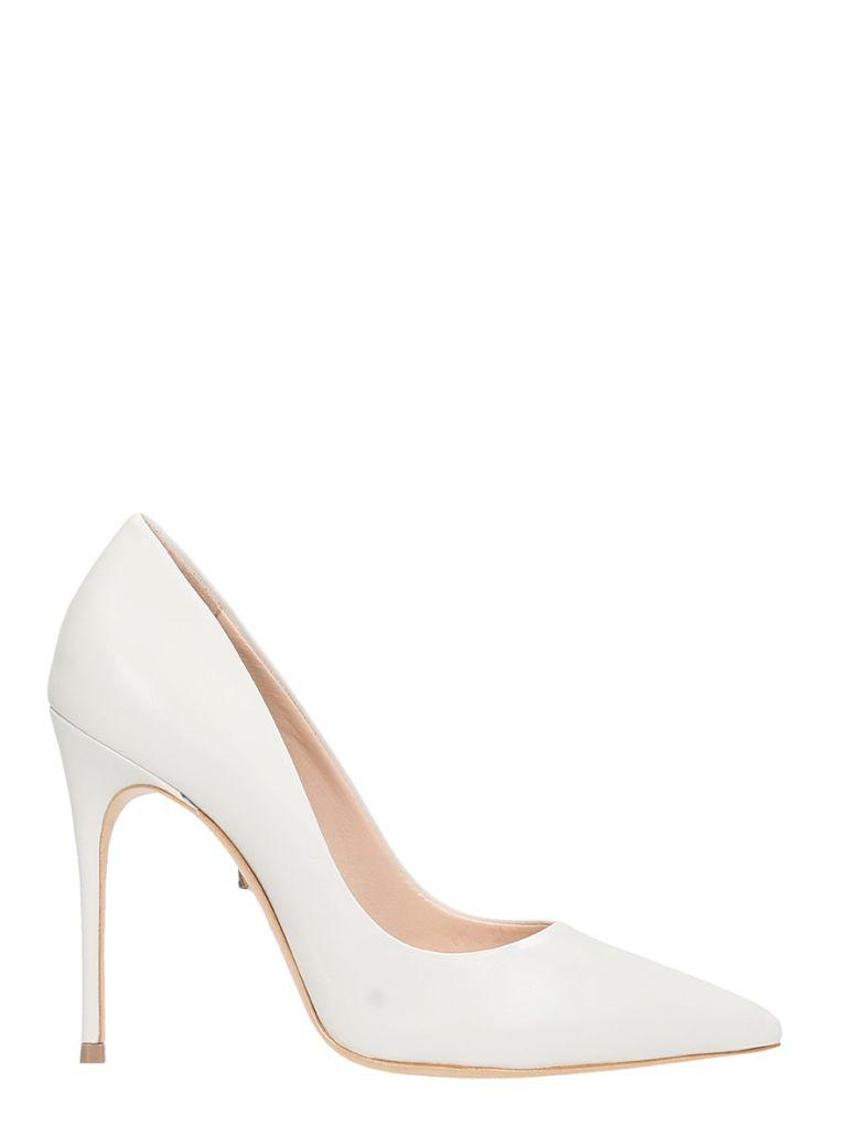 schutz white pumps
