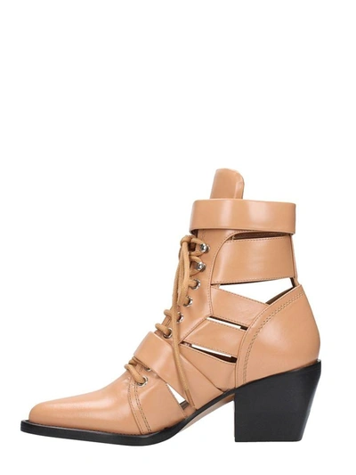 Shop Chloé Rylee Ankle Boots In Leather Color