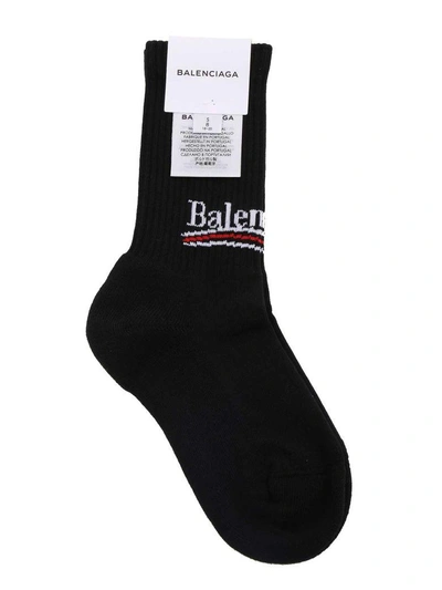 Shop Balenciaga Logo Socks In Nero