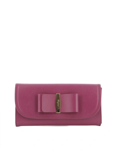 Shop Ferragamo Violet Leather Wallet In Purple