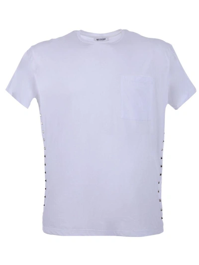 Shop Valentino White Rockstud T-shirt
