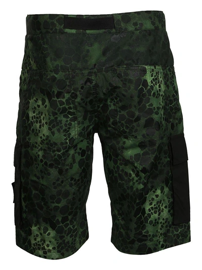 Shop Stone Island Alligator Camouflage Print Shorts In Verde-nero