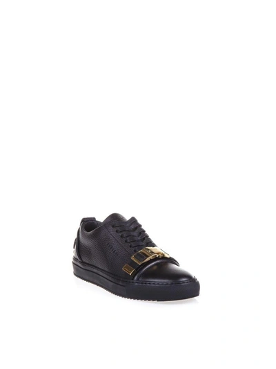 Shop Buscemi Grained Leather Low-top Sneakers In Black