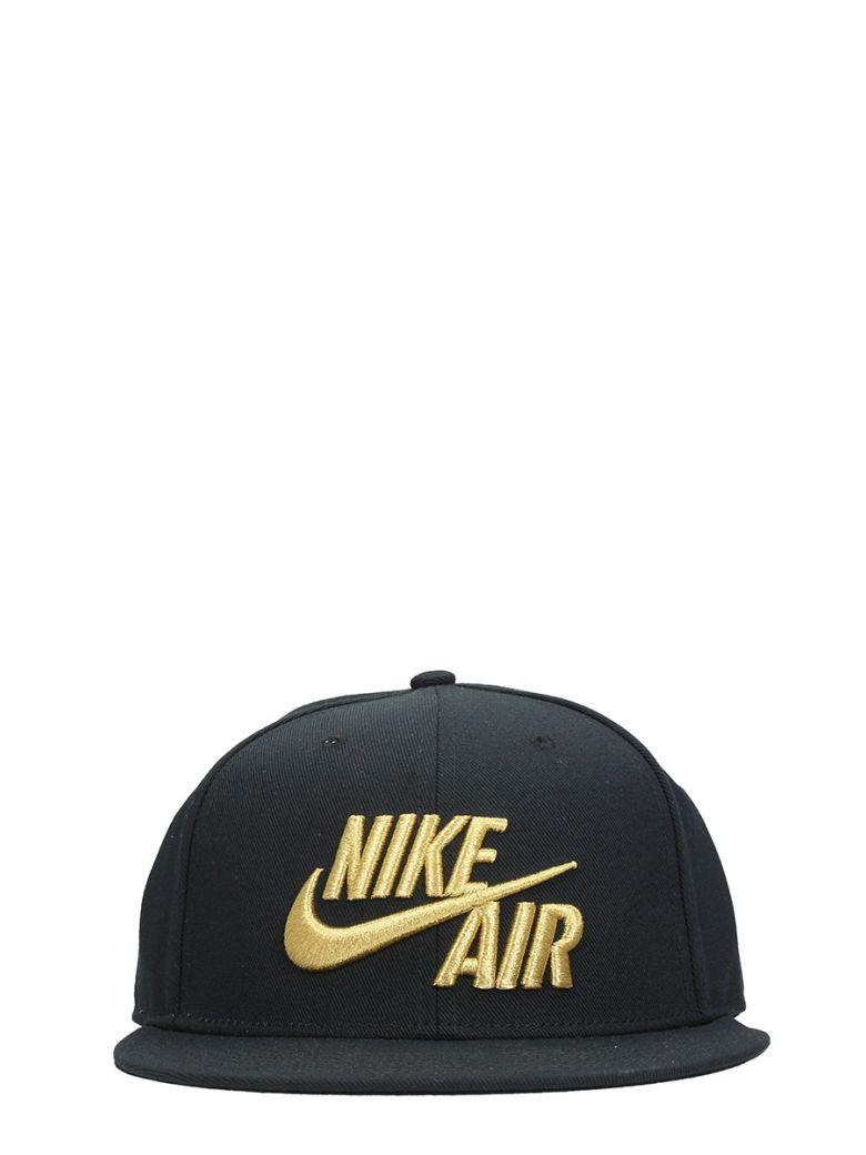 nike air true snapback