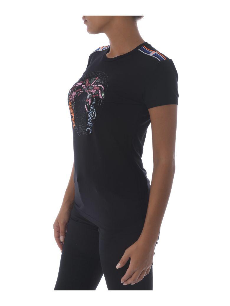 Versace Embellished Medusa T-shirt In Nero | ModeSens
