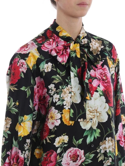 Shop Dolce & Gabbana Floral Print Blouse In Hnmfiori Vari Fdo.nero