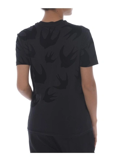 Shop Mcq By Alexander Mcqueen Mcq Alexander Mcqueen Swallow Swarm Print T-shirt In Nero