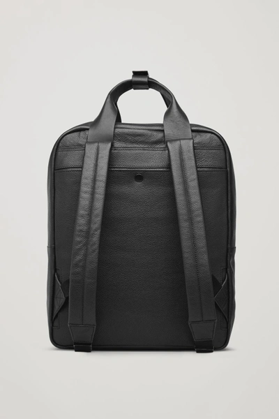 Cos Grained Leather Tote Backpack In Black
