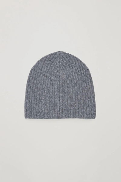 Shop Cos Ribbed Cashmere Hat In Grey