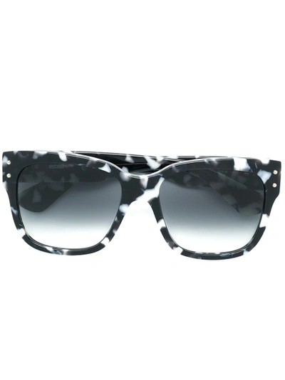 Shop Moschino Eyewear Sonnenbrille Mit Teddy - Schwarz In Black
