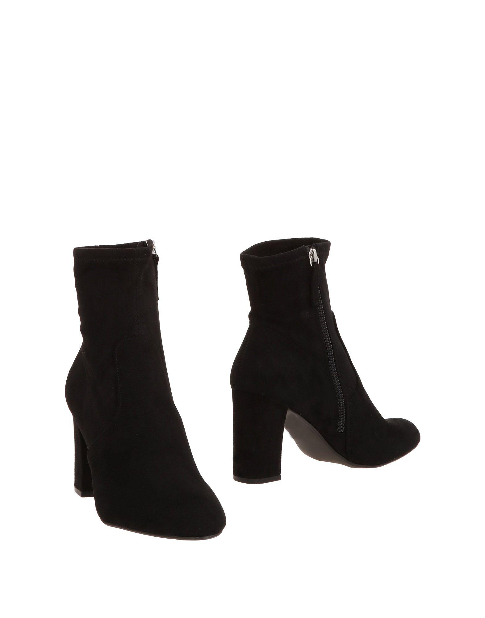 steve madden black suede ankle boots