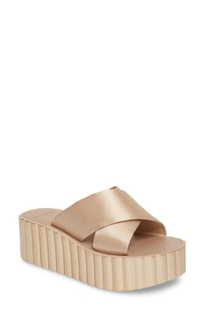 Shop Tory Burch Scallop Platform Sandal In Bellini Blush