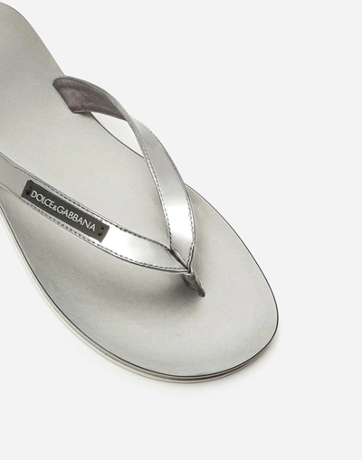 Shop Dolce & Gabbana Thong Sandals In Rubber And Mirrored Calfskin In Dark Silver