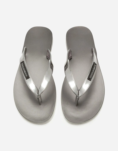 Shop Dolce & Gabbana Thong Sandals In Rubber And Mirrored Calfskin In Dark Silver