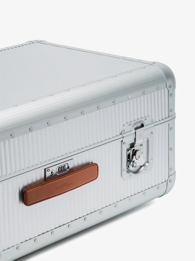Shop Fpm - Fabbrica Pelletterie Milano Silver Tone Bank Spinner 84 Suitcase In Metallic