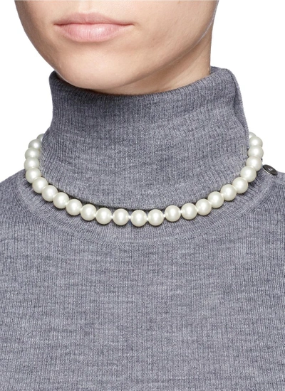 Glass pearl choker necklace