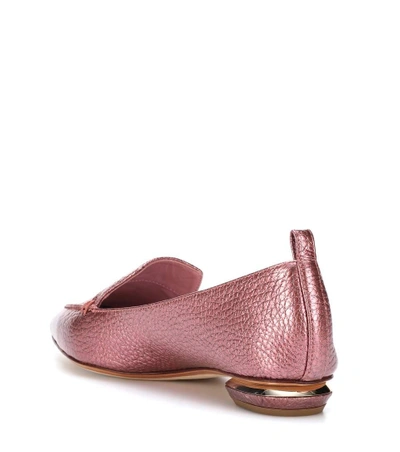 Shop Nicholas Kirkwood Beya Metallic Leather Loafers In Pink
