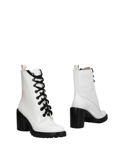 Shop Marc Jacobs In White