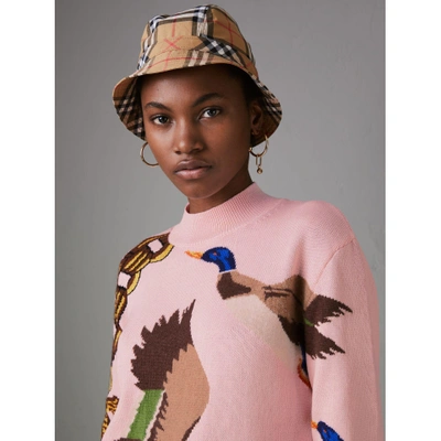 Shop Burberry Duck Intarsia Cotton Cashmere Wool Sweater In Pale Pink