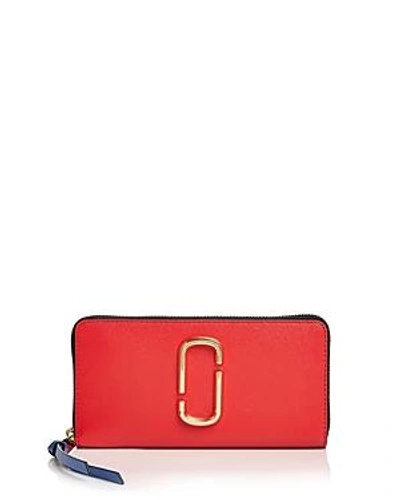 Shop Marc Jacobs Snapshot Standard Leather Continental Wallet In Poppy Red/gold