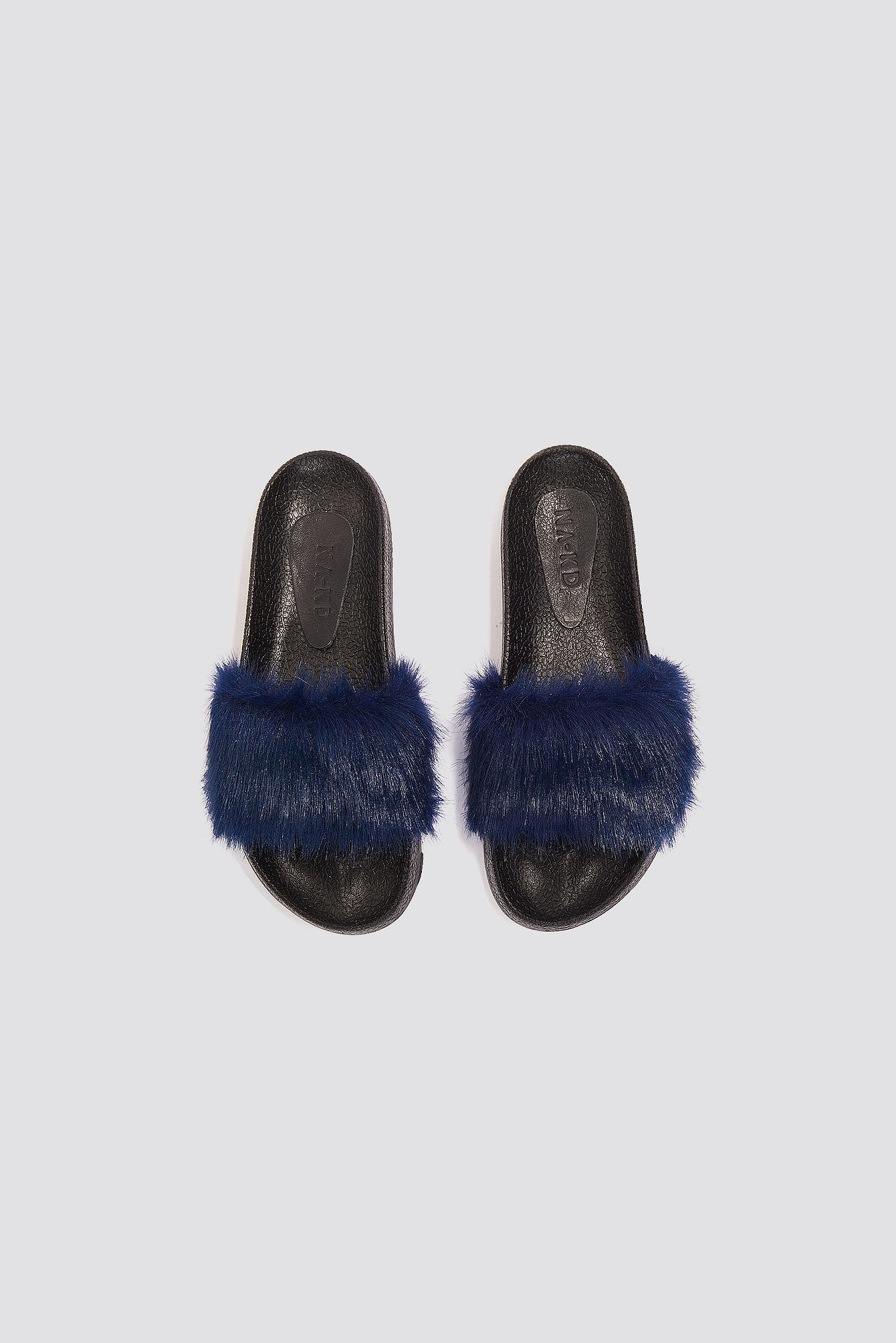 navy fluffy slippers