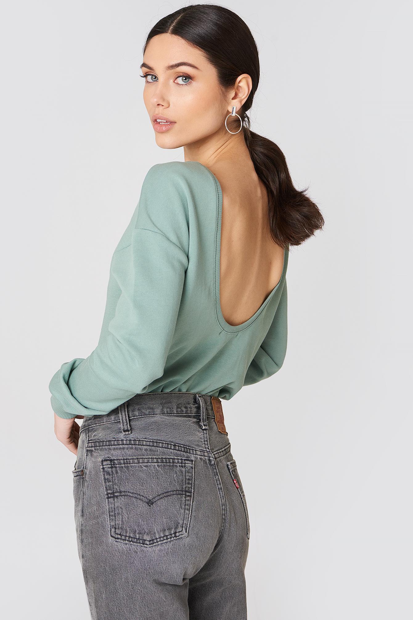 deep back sweater