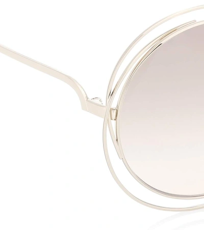 Shop Chloé Carlina Round Sunglasses In Gold