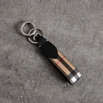 Shop Burberry Vintage Check And Leather Key Ring In Black