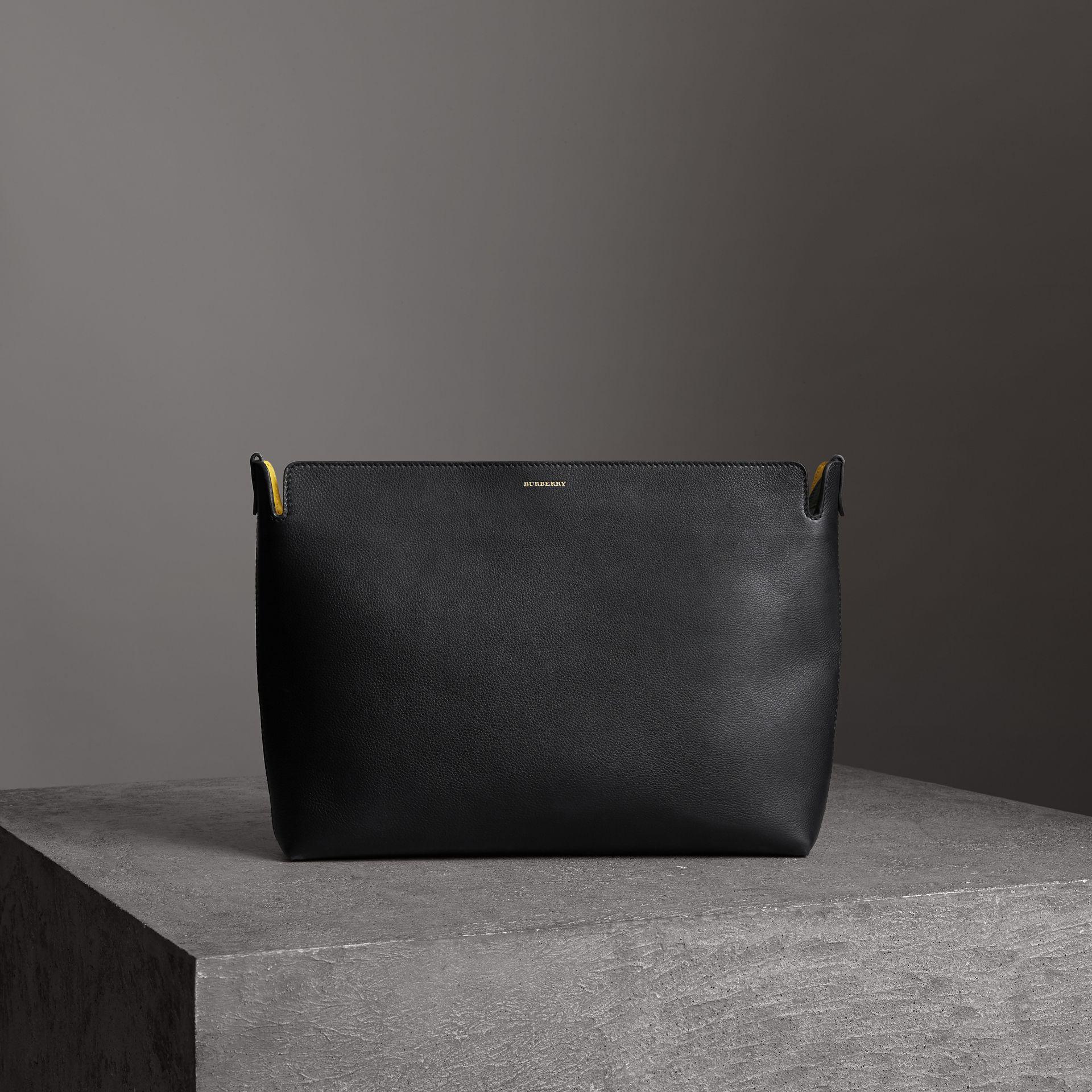 burberry large clutch